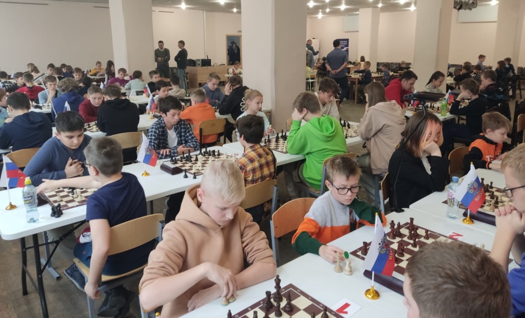 22 октября 2023 г. в Г.о. Подольск в рамках проекта Большой шахматный тур состоялся 2 этап серии по быстрым шахматам 