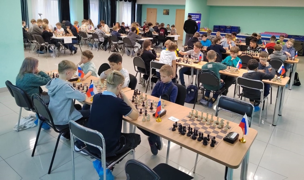 08 ОКТЯБРЯ 2023 г. в городе Подольск прошли Открытые классификационные турниры по быстрым шахматам среди юношей и девушек до 19 лет.